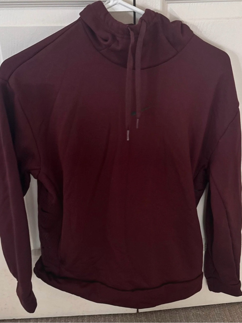 Nike Men's Maroon Pullover Hoodie